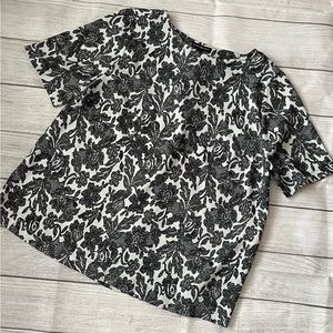 Lane Bryant Women Scoop Neck with Accent Tie on Back